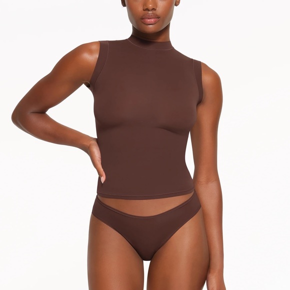 SKIMS Tops - Skims top